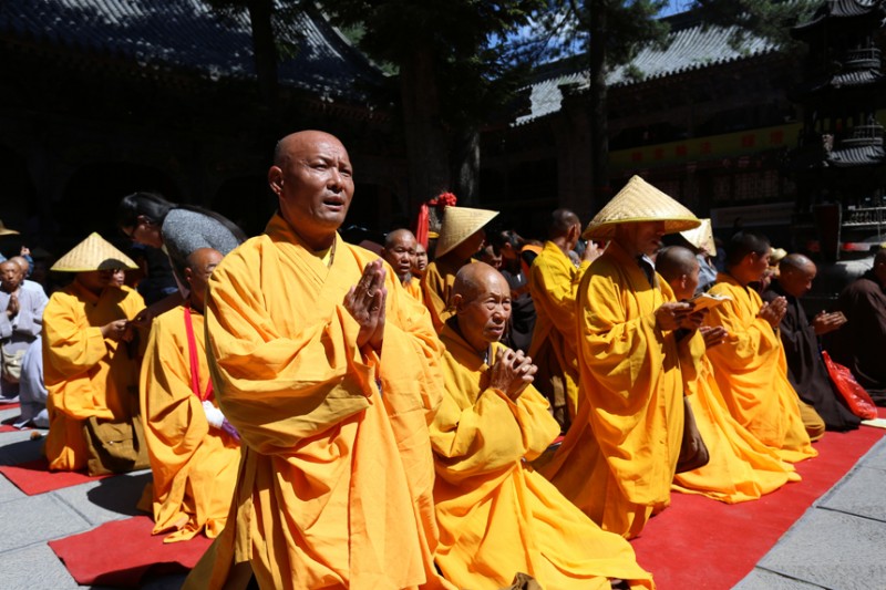 2017中國(guó)五臺(tái)山千僧齋筵·世界和平祈福大法會(huì)暨妙生大和尚詩(shī)偈即興創(chuàng)作正念正心詩(shī)文書(shū)畫(huà)攝影筆會(huì)在普化寺隆重舉