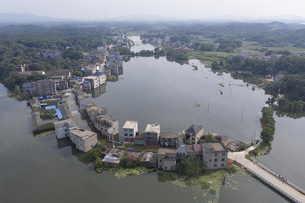 外洪內(nèi)澇 江西鄱陽湖沿岸村鎮(zhèn)變澤國