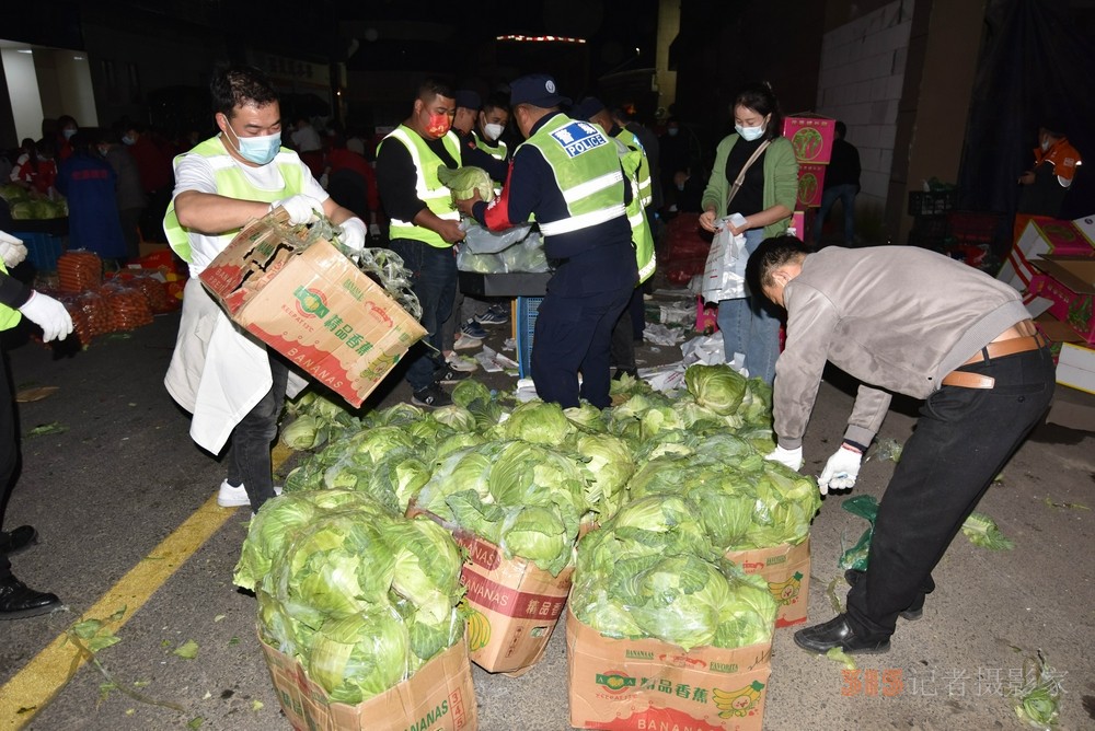 江西上饒5000份蔬菜包緊急馳援婺源